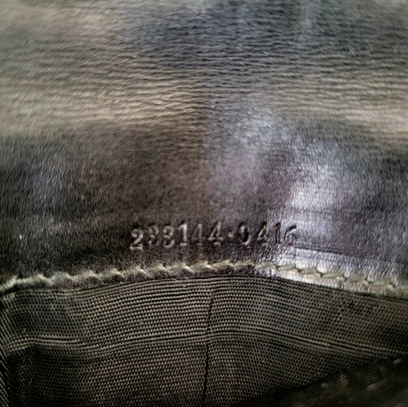 Gucci Long Wallet - Picture 7 of 9